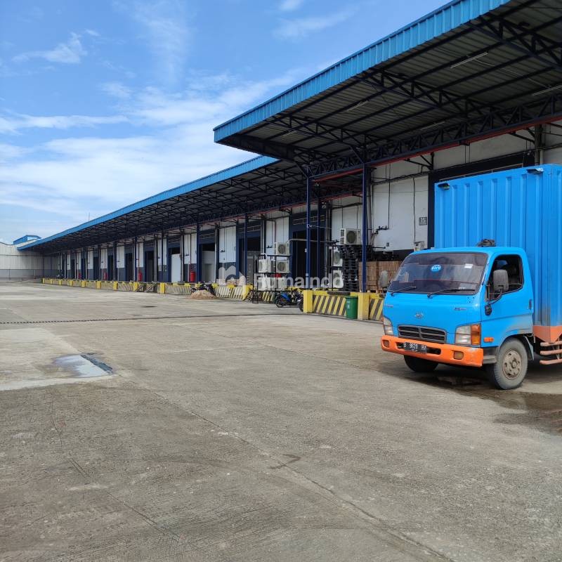 Rak Penyimpanan High-Bay